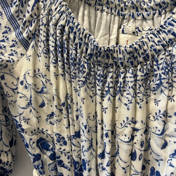 Anthropologie Blue and White romper size medium. - Picture 4 of 7